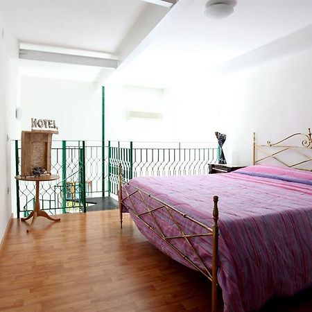 Bed and Breakfast Dormidame Neapel Exterior foto