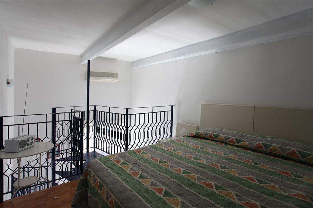 Bed and Breakfast Dormidame Neapel Exterior foto